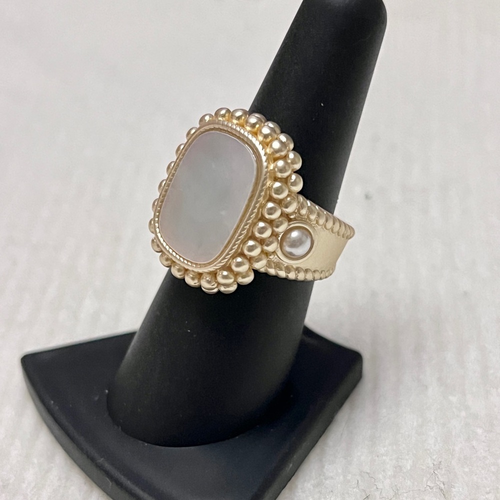 Mother of Pearl Matte Gold Ring